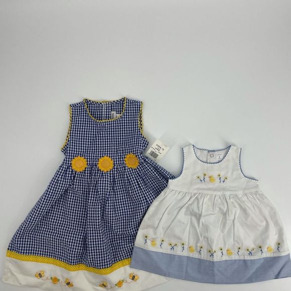 GARAGE SALED! KIDS 26 Pieces+ Boys & Girls Resale Bundle 0M to 5T MOST Are NWT - Picture 3 of 14